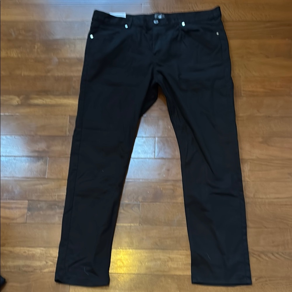 H&M Black Straight Jeans Classic Design